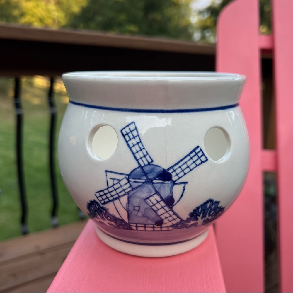 Vintage Small Handpainted Glazed Flower Pot / Planter
